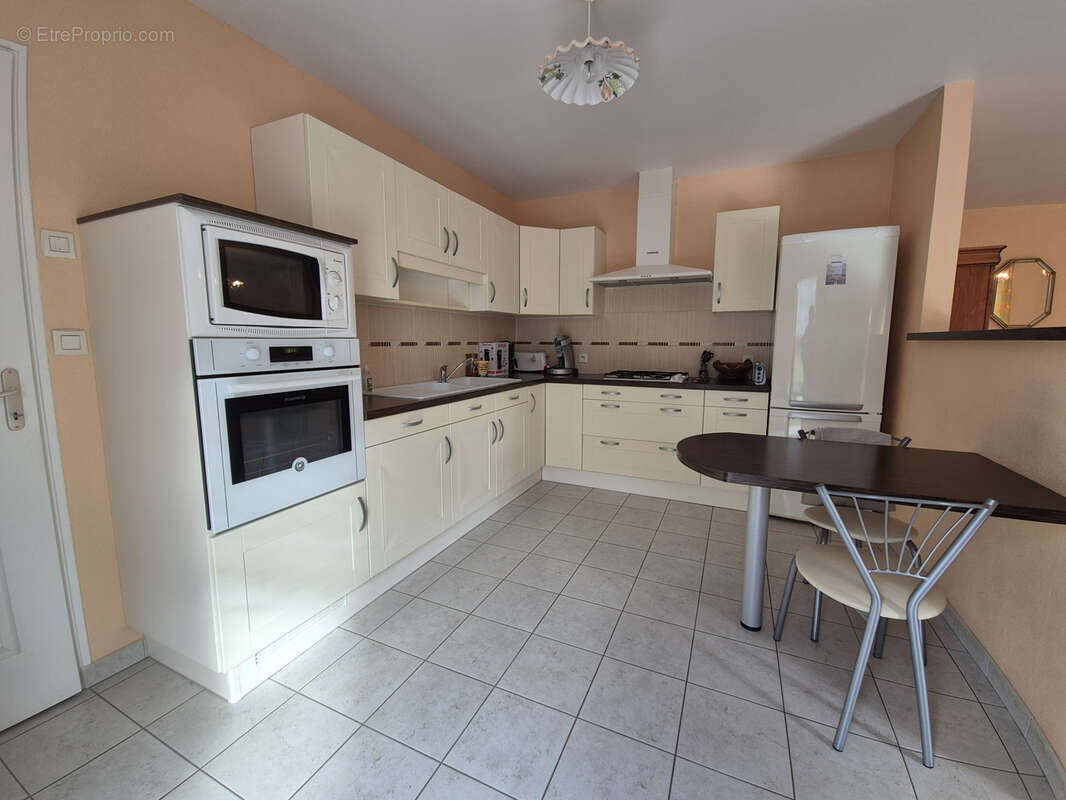 Maison à SABLE-SUR-SARTHE