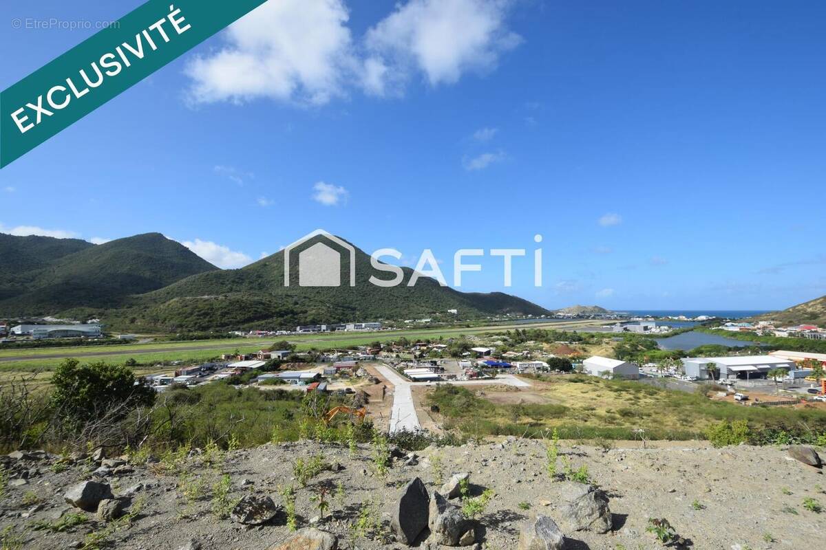 Photo 1 - Terrain à SAINT-MARTIN
