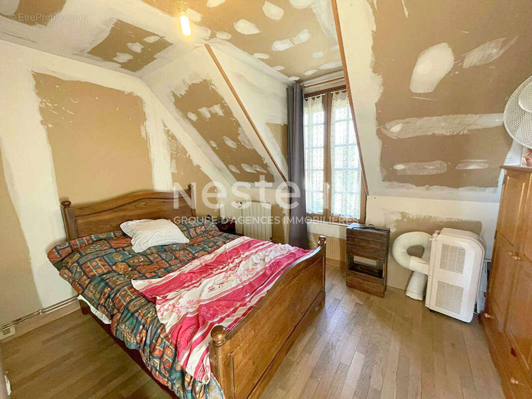 A Vendre - Chaumont En Vexin Maison traditionnelle sur Sous Sol Total / 3 chbres / 1500 m² de terrain - photo 10