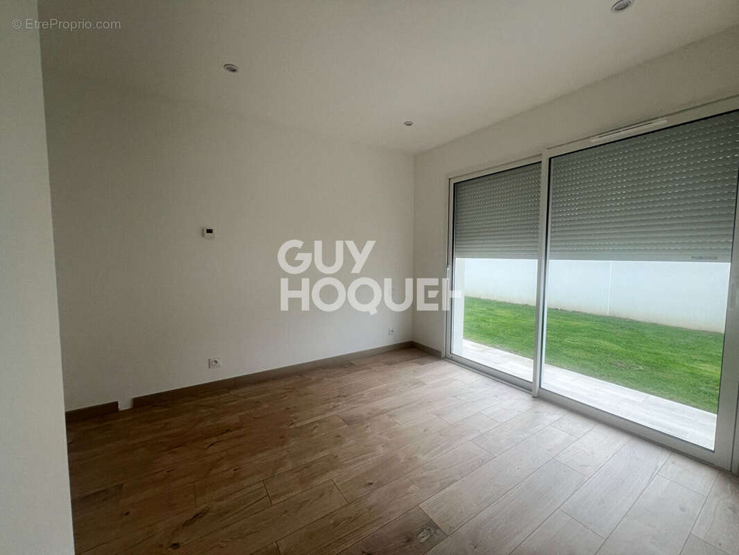 Maison à OS-MARSILLON