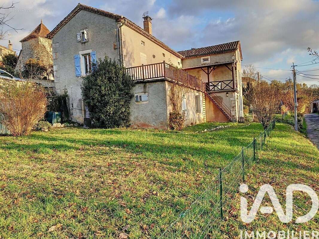 Maison 231 m² à Saint-Gery  - photo 2