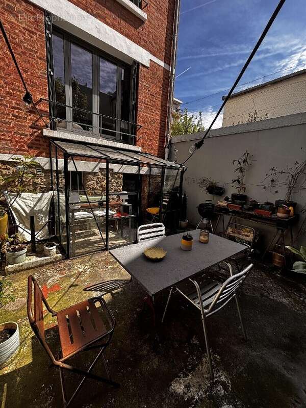 Maison à ASNIERES-SUR-SEINE