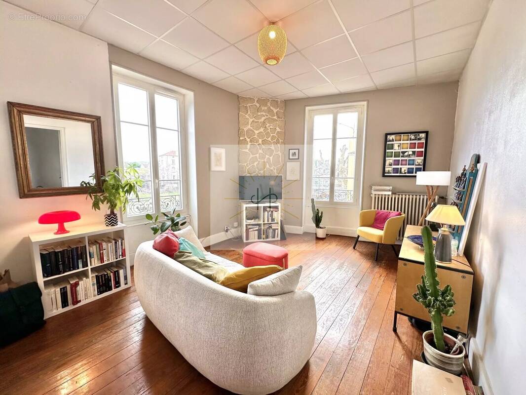 Appartement à MONTELIMAR