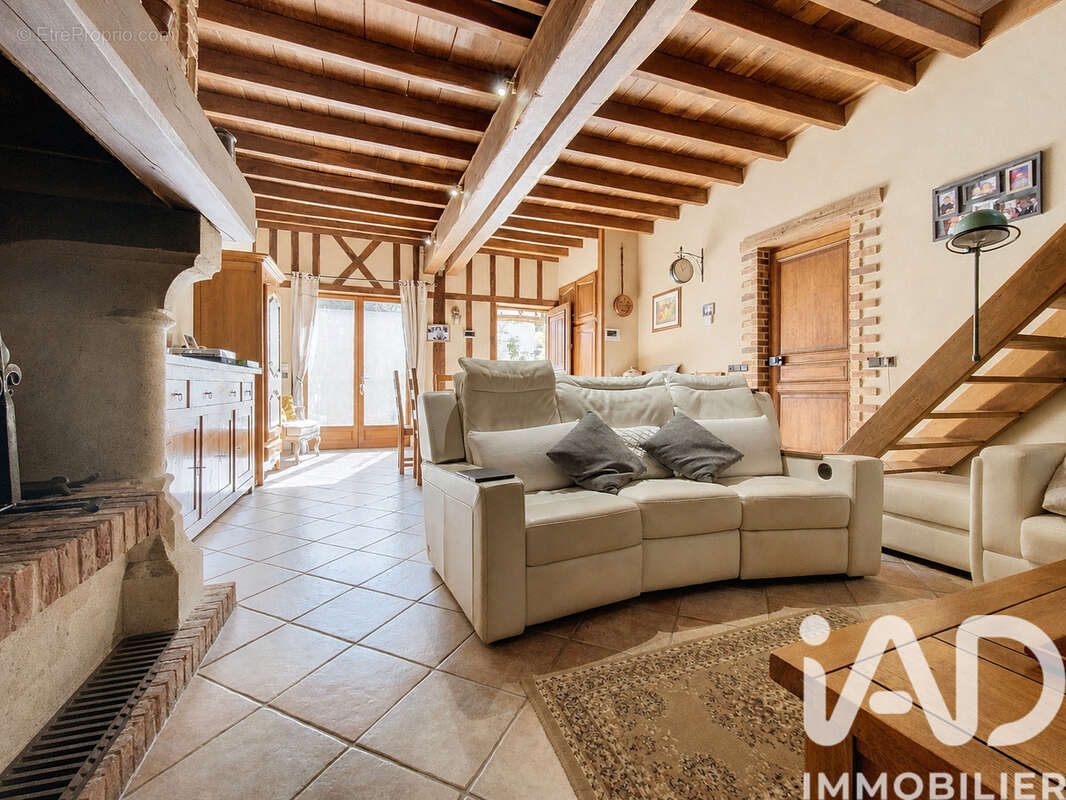 Photo 4 - Maison à MAILLY-LE-CAMP