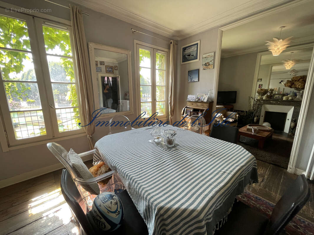 Maison de charme atypique, la ville a vos pieds - photo 2