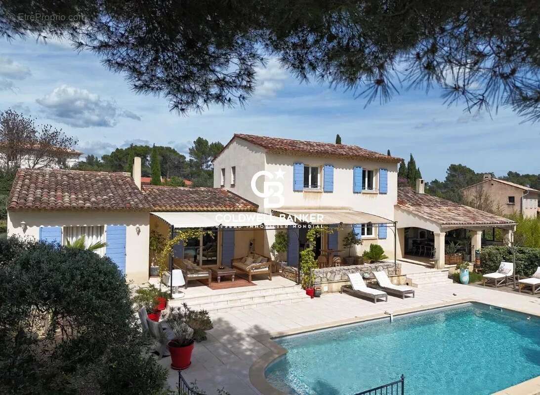 Maison à LORGUES