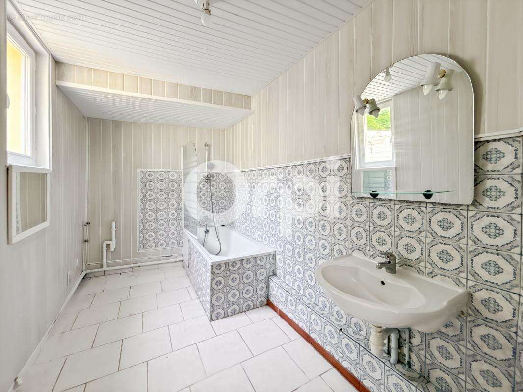 Appartement à LE PORTEL