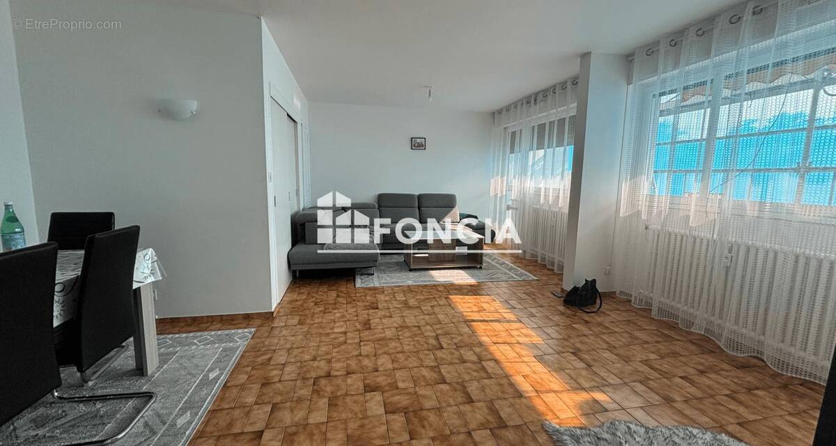 Appartement à AIX-LES-BAINS
