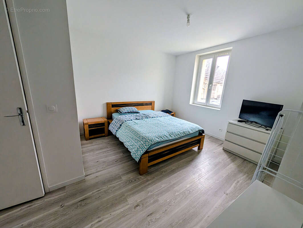 Duplex 2 pièce(s) 33.6 m2 Mandres Les Roses - photo 6