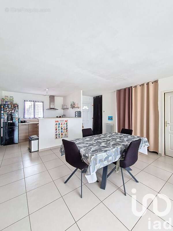 Photo 5 - Maison à MONTROY