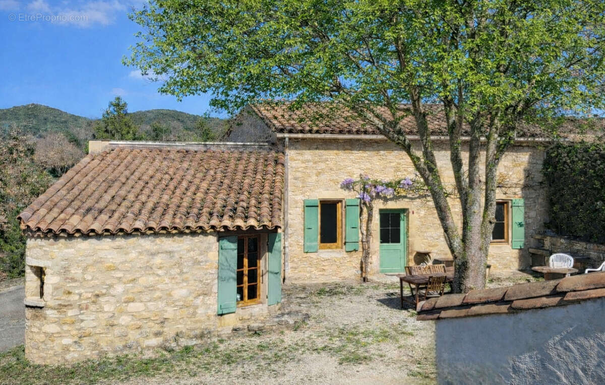 Maison à GOUDARGUES