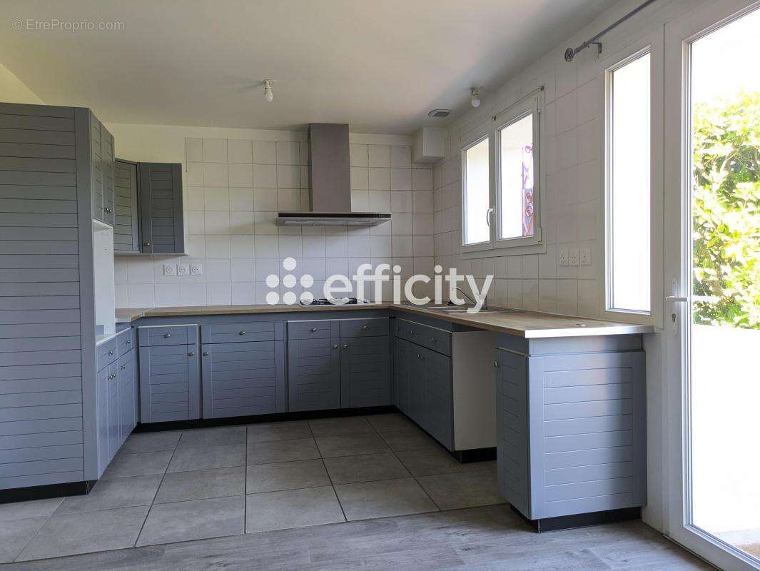 Appartement à SAINT-PIERRE-DU-MONT