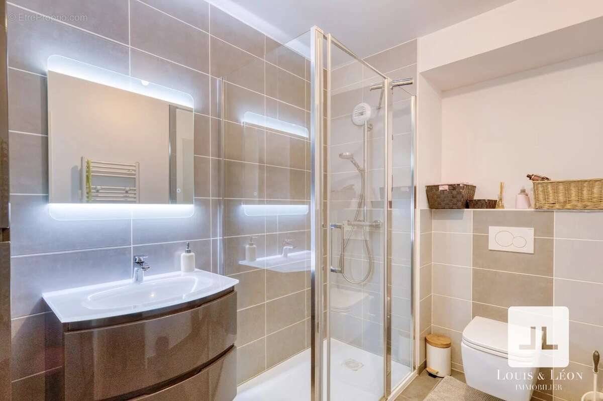 Appartement à ARNAS