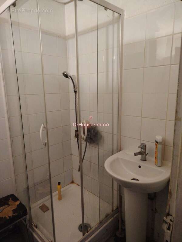 Appartement 61 m² à Marseille-3e  - photo 6