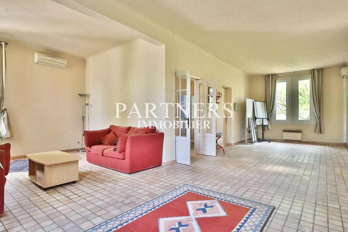 Maison à Aix-En-Provence  - photo 5