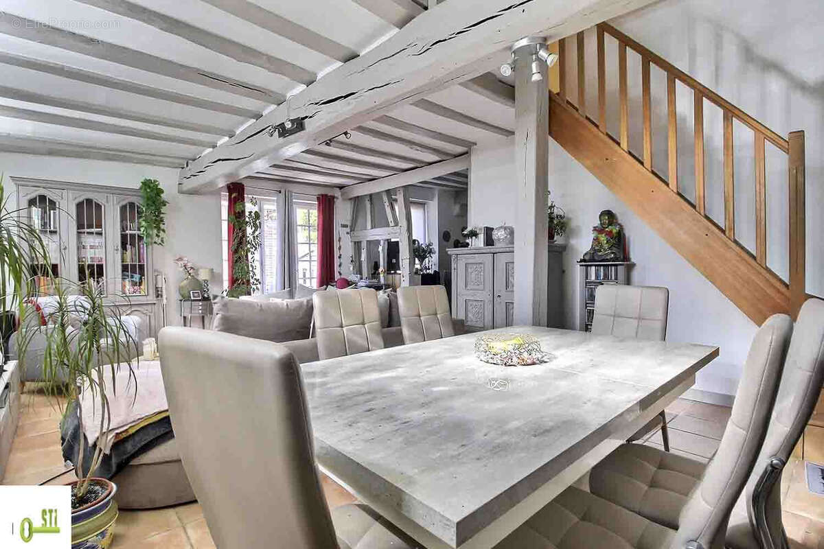 Photo 2 - Maison à CHAMPIGNELLES
