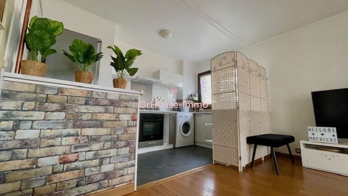 Appartement à VILLEMOMBLE