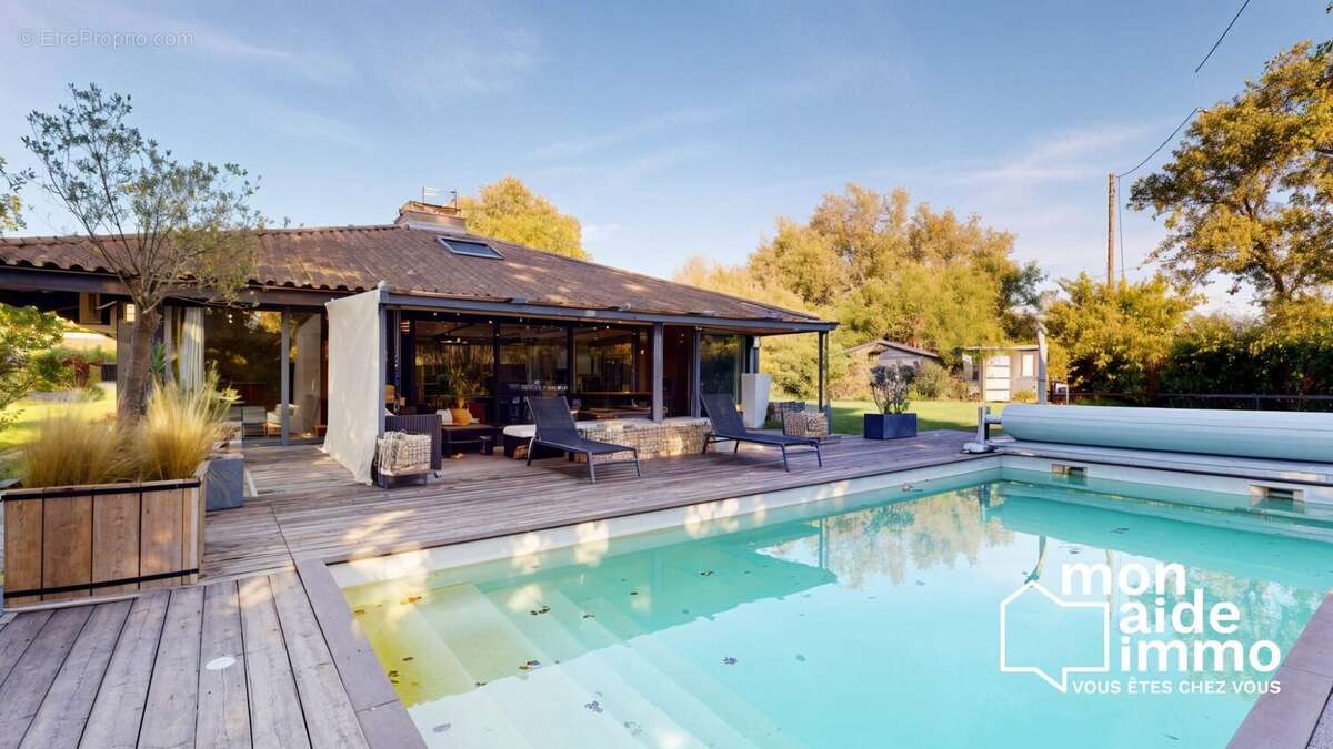 Maison à CARIGNAN-DE-BORDEAUX