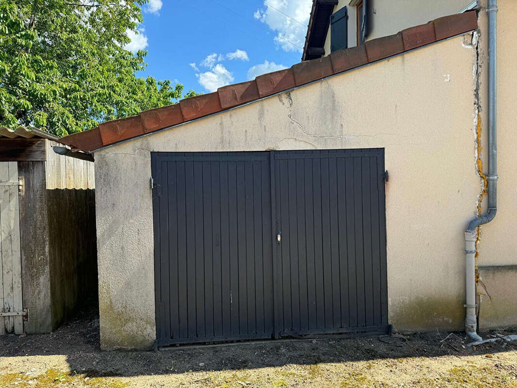 Maison à BESSAY-SUR-ALLIER