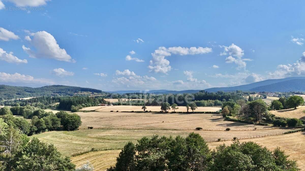 Maison 70 m² – 2 chambres  - terrain clos 1 425 m² – double garage - photo 9