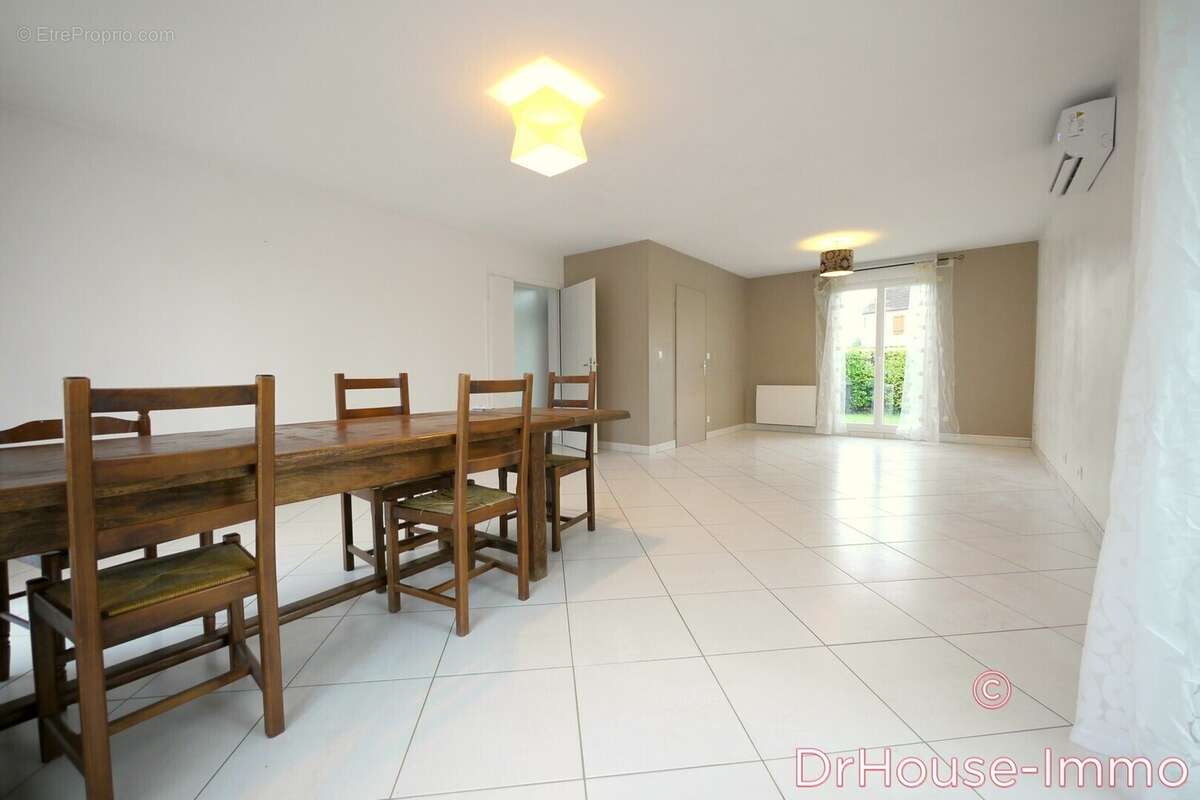 Maison à NOGENT-SUR-SEINE