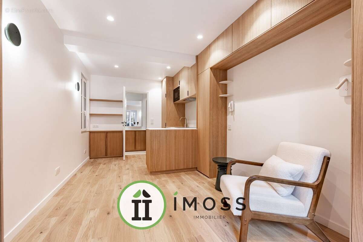 Appartement à PARIS-18E