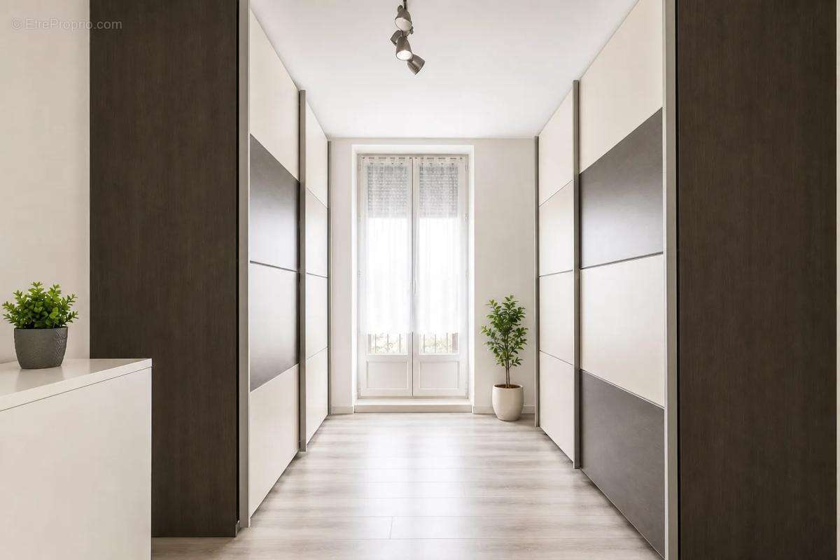 Ensemble immobilier loué à Wittenheim, 9 pièces - photo 10