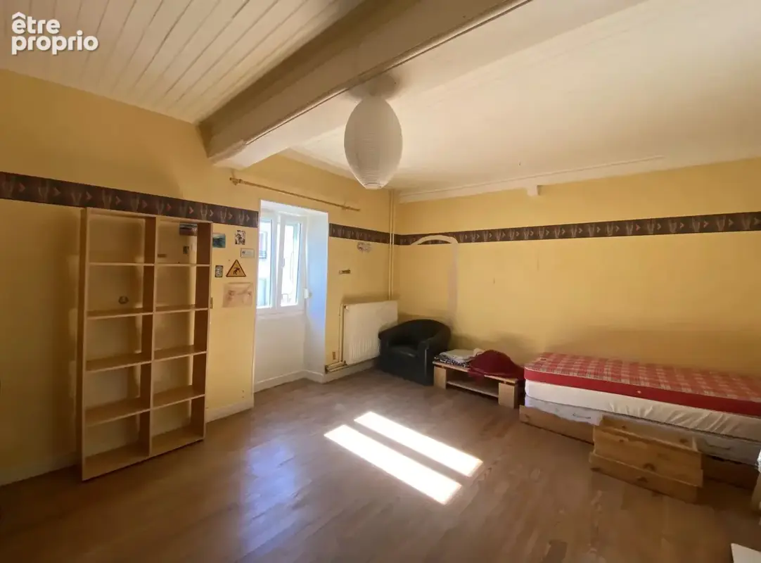 Maison ancienne 91m²  2CH avec petit jardin - photo 5