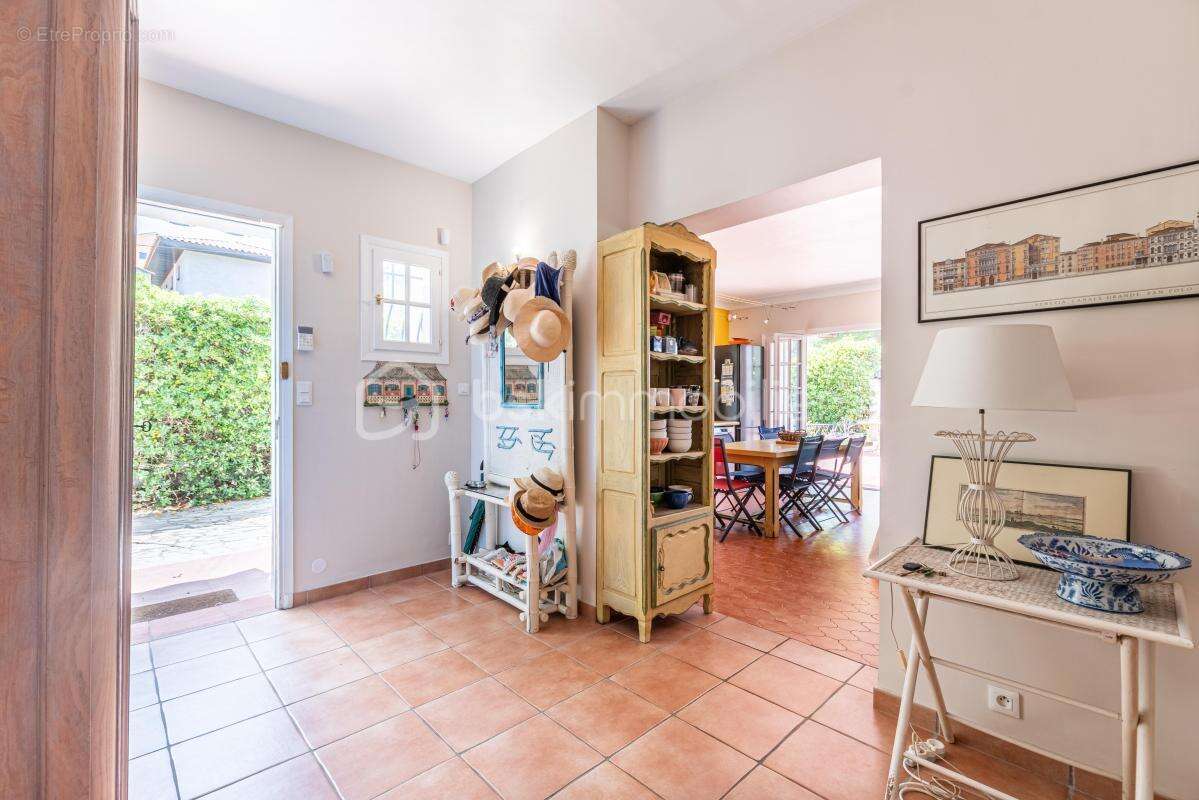 Rare à Portissol : maison avec piscine et vastes espaces, au calme d'un quartier recherché ! - photo 16