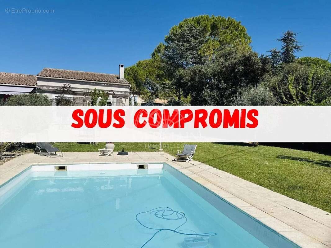 Maison à L'ISLE-SUR-LA-SORGUE