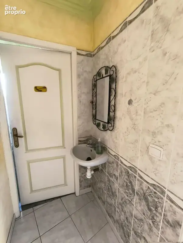 Maison 140 m² à vendre à Saint-Georges-De-Rouelley (50720) - photo 7
