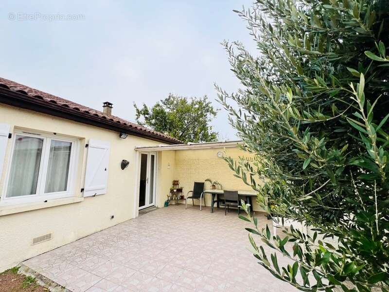 Maison à LEIGNE-SUR-USSEAU