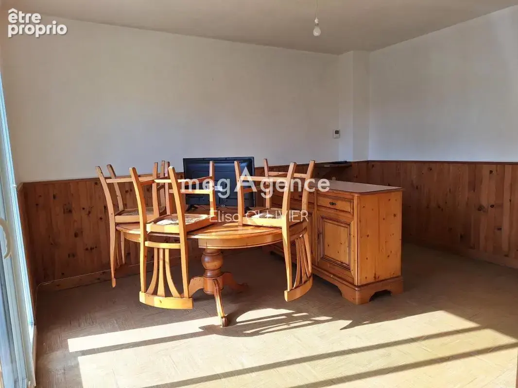 Maison 2 chambres avec garage et ateliers - photo 3