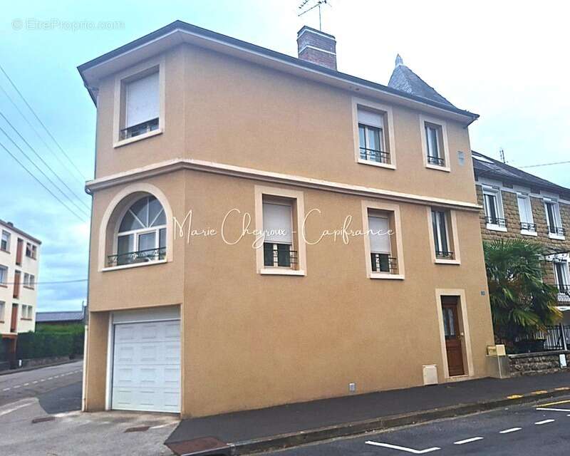 Appartement à BRIVE-LA-GAILLARDE