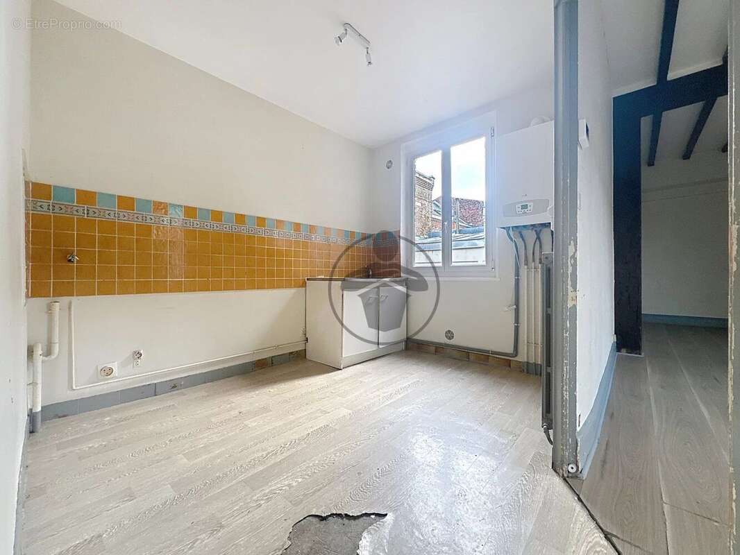 Maison à SAINT-QUENTIN