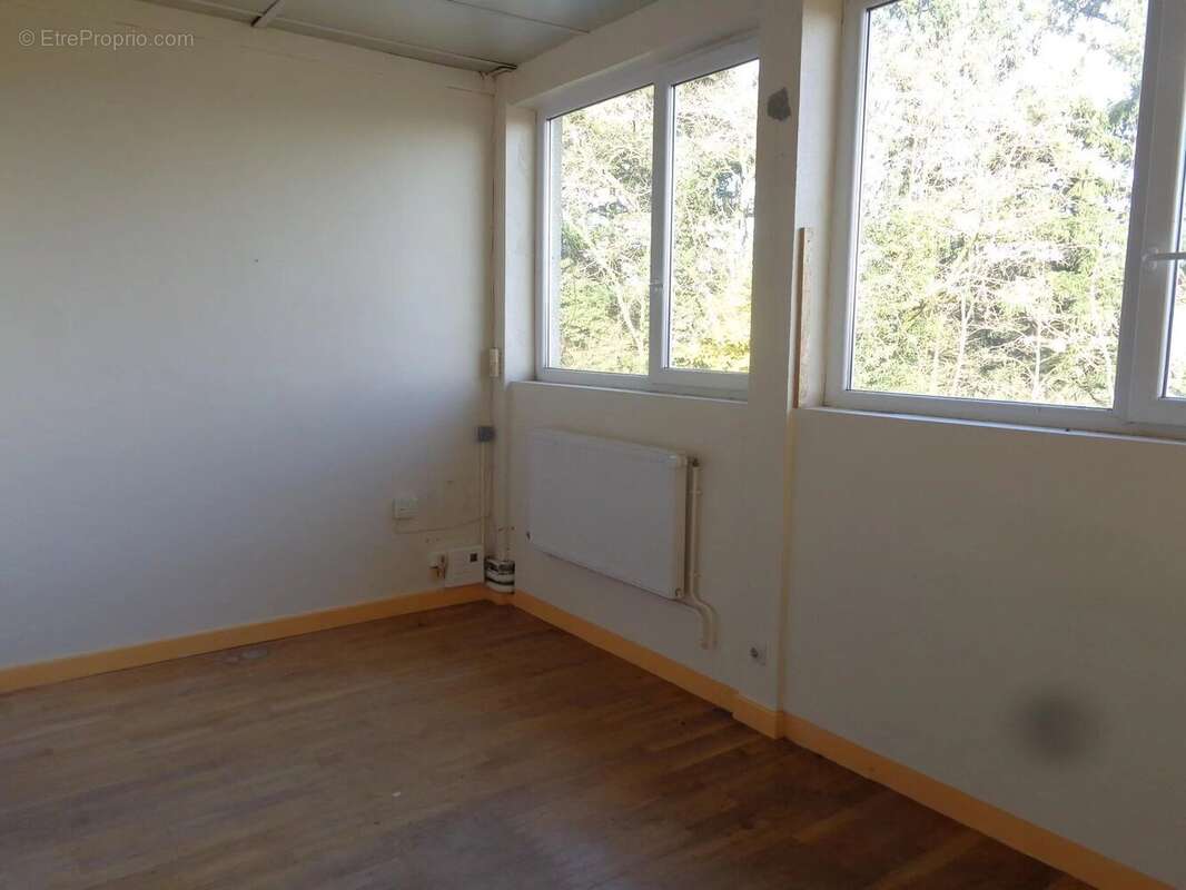 Appartement à SAINT-JUST-D'AVRAY