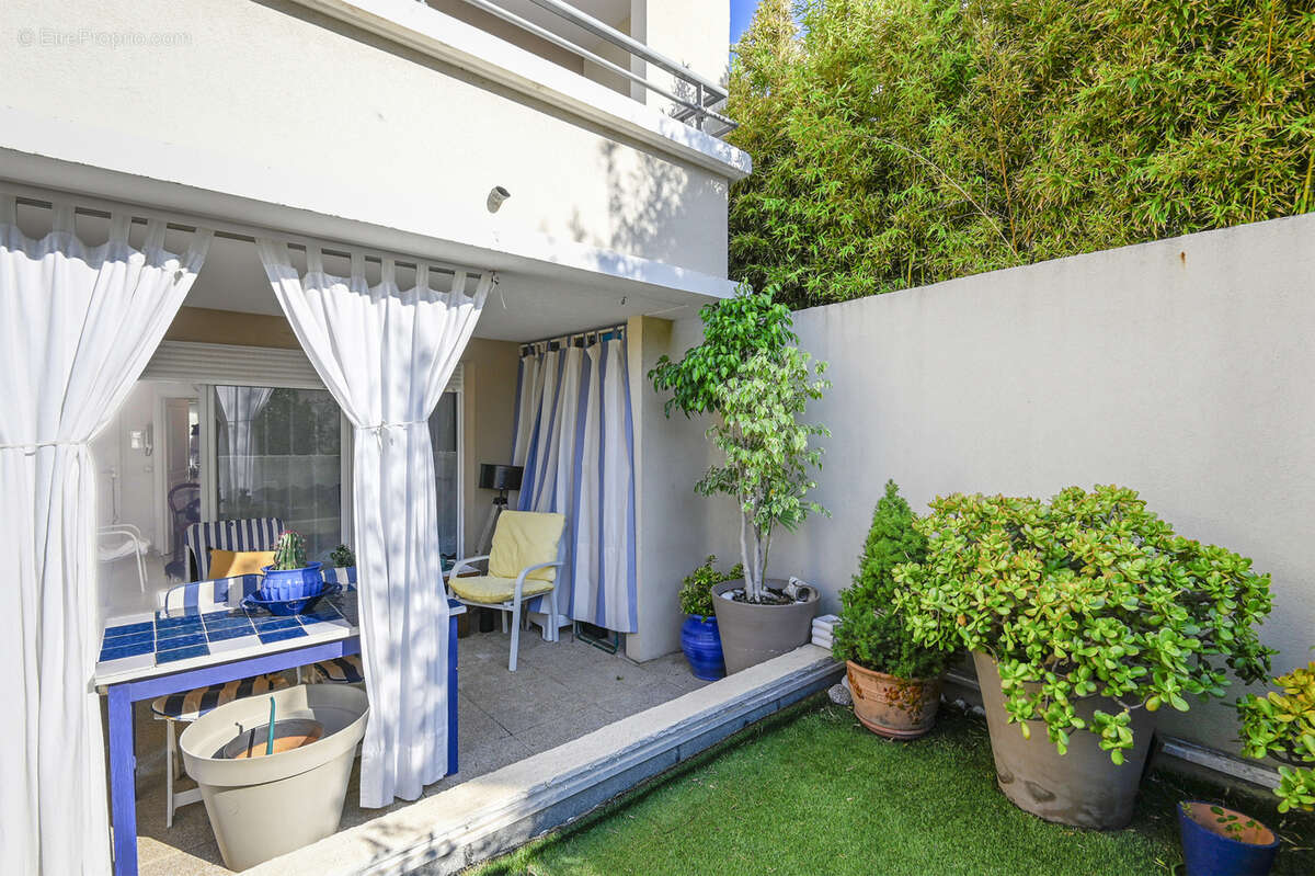 Appartement à MARSEILLE-8E