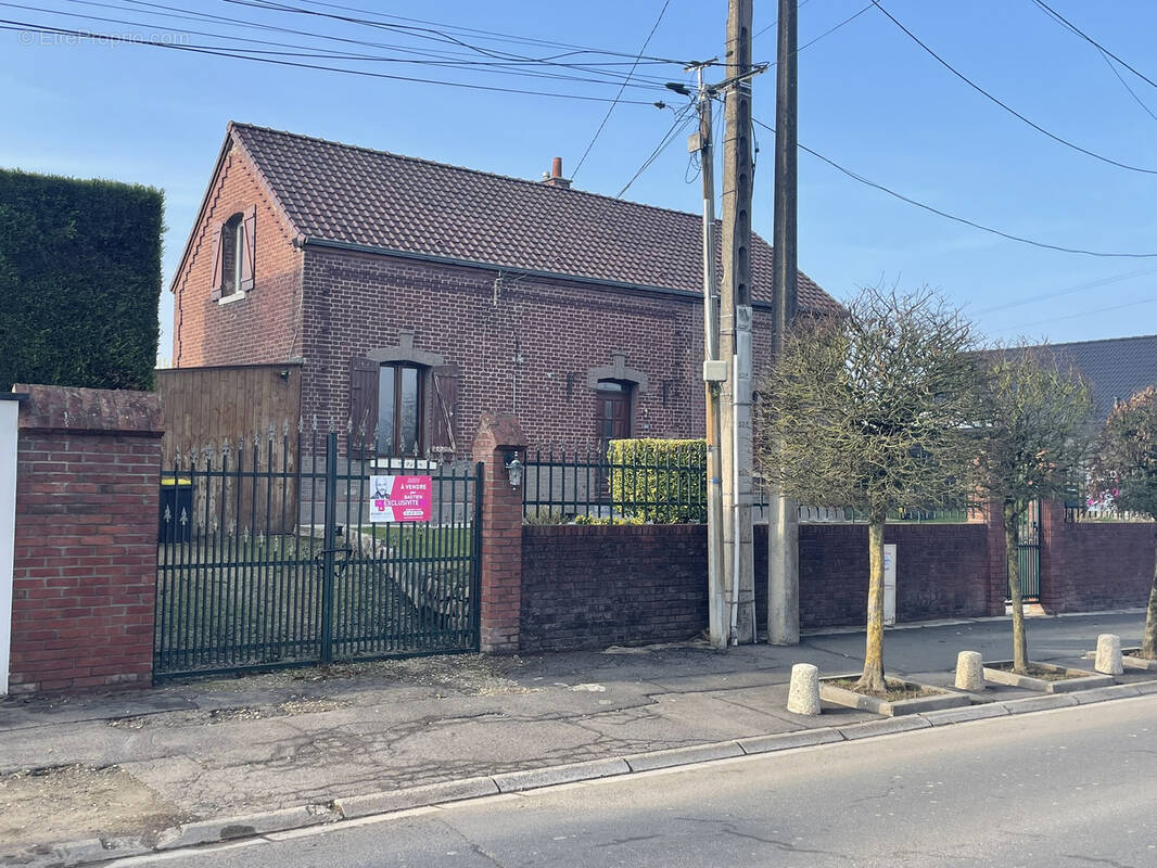 Maison à HENIN-BEAUMONT