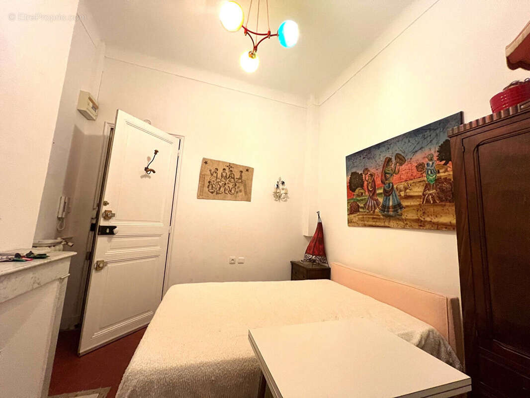 Appartement à HYERES