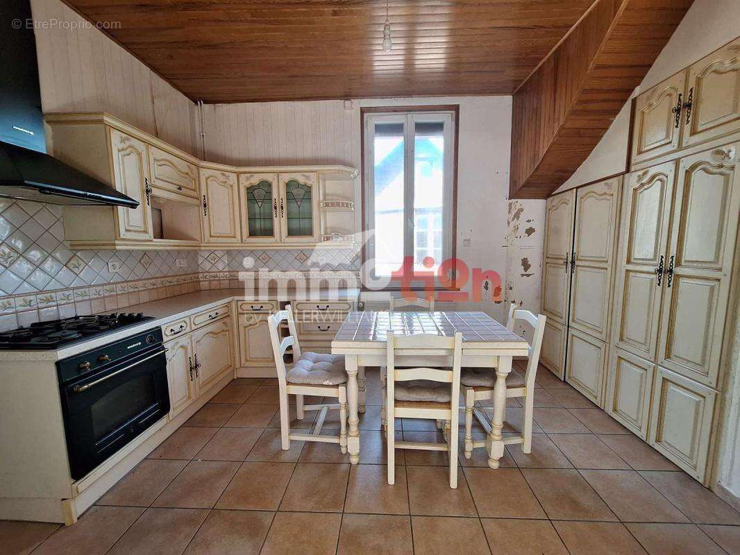 Maison à LE TREPORT