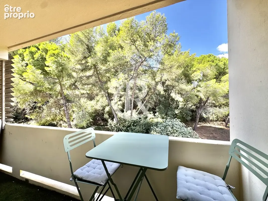 Appartement à HYERES