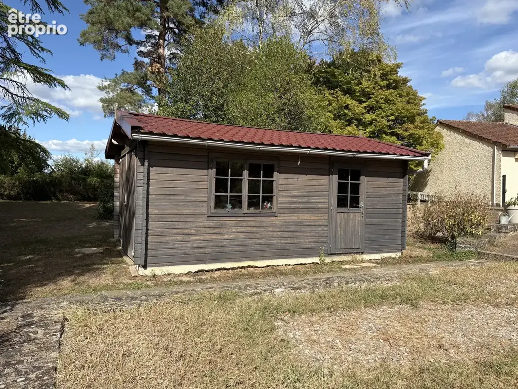 Château-Chervix : Maison de plain-pied avec 3 chambres sur un terrain clos de 6 964 m2 - photo 18