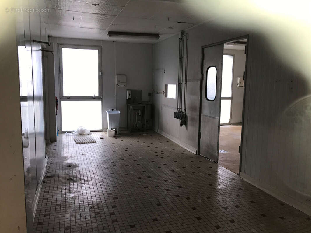 Commerce à POITIERS