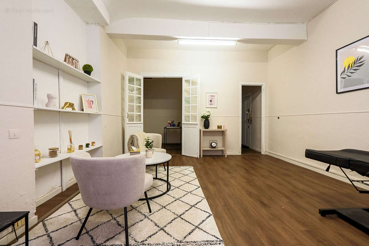 Commerce à CARCASSONNE