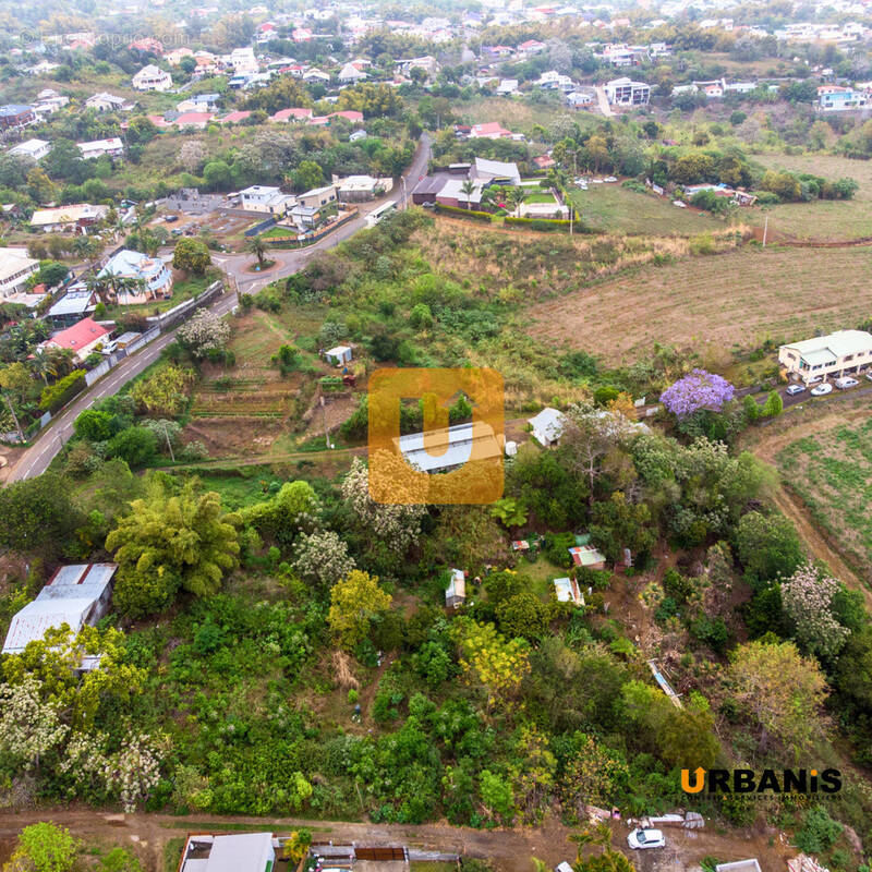 Terrain à SAINT-PAUL
