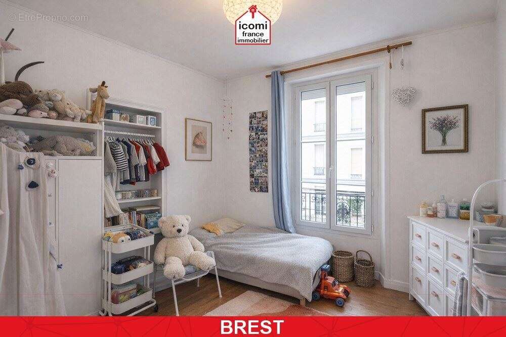 Finistere - brest (29200) - a vendre - appartement - rue de la republique - t3 - 2 chambres - idealement situe - 1er etage - cav - photo 5