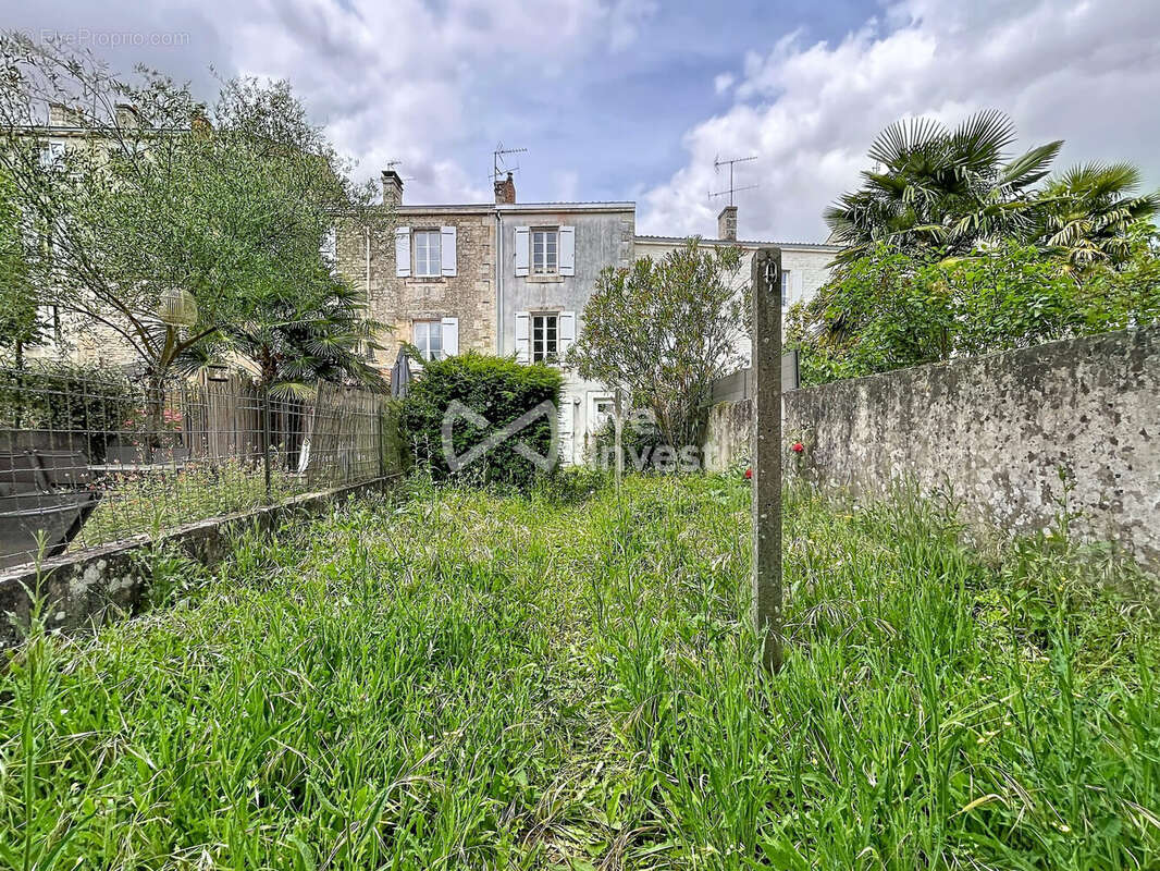 Maison 80 m² à Niort  - photo 7