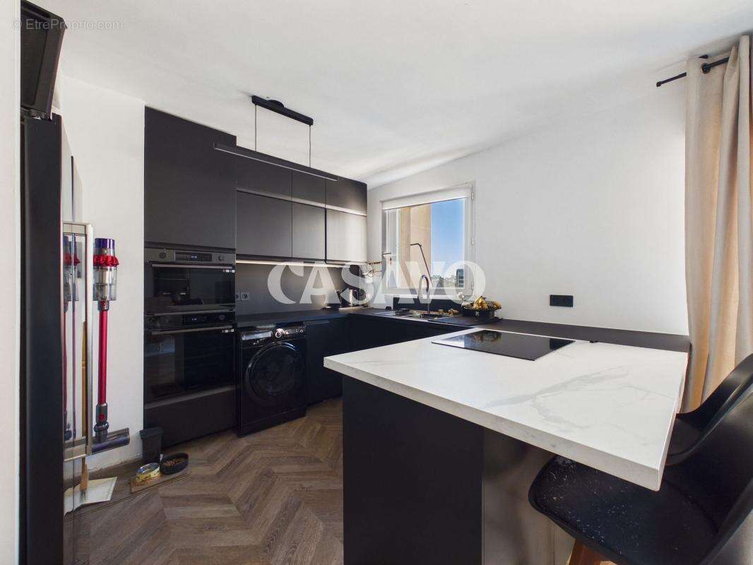 Appartement à COLOMBES