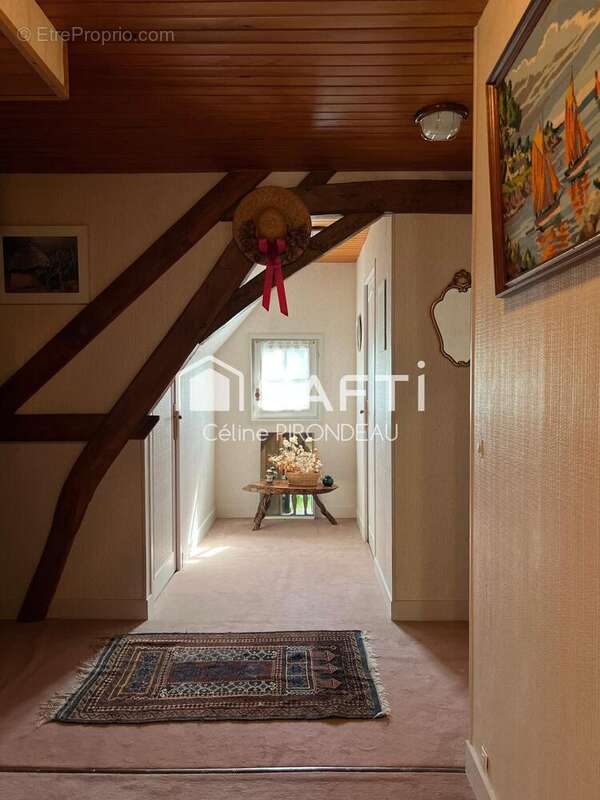 Maison 160 m² à La Chapelle-Sur-Loire  - photo 6