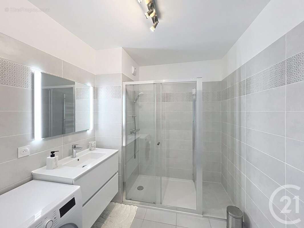 Appartement 71 m² à Saint-Cloud  - photo 7